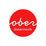 Logo: Schriftzug Oberösterreich auf rotem Kreis